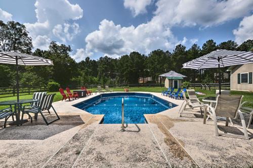 Spacious Elko Home - 6 Mi to Georgia Fairgrounds!