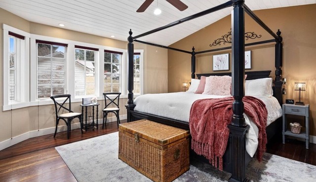 Spacious Escape where Fun Meets Luxury Relaxation