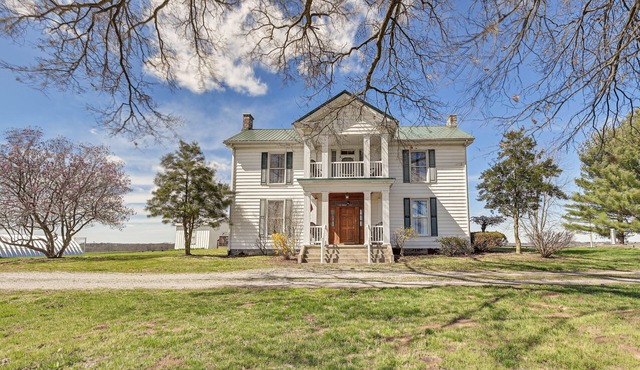 Spacious Ewing Retreat w/Game Room & Fireplace!