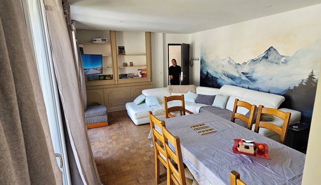 Spacious family accommodation, ideal for enjoying the mountains