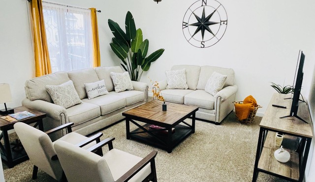 Spacious Family Abode in the historic Creston