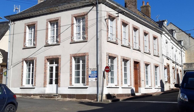 Spacious Family Gite in Perche Vendômois with Nature Trails & Nearby Castles