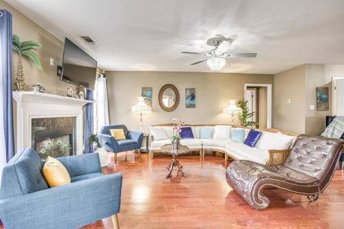 Spacious Family-Friendly Home in Denham Springs!