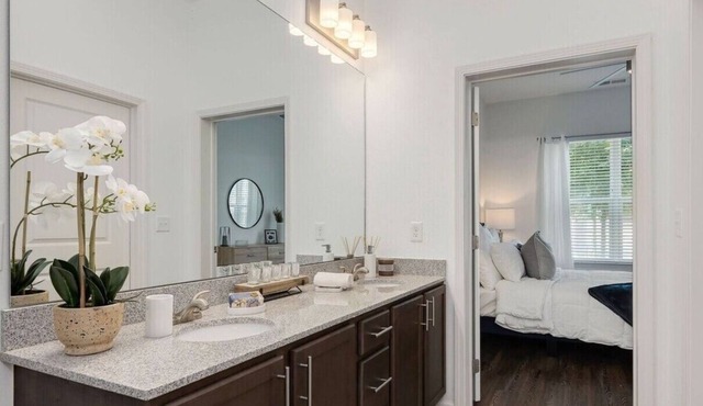 Spacious Family-Friendly Home in Serene Jacksonville Neighborhood