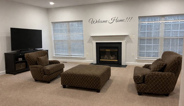 Spacious Family friendly 5-bedroom house with AC in soothing Brandywine