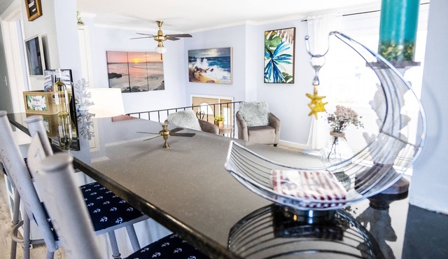 Spacious Family-Friendly Private Home. Beach Decor. BBQ Grill. Fire-Pit.