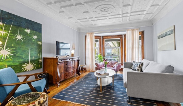 Spacious & Family- Friendly 3-bedroom on Peaceful Historic Tree-Lined Street