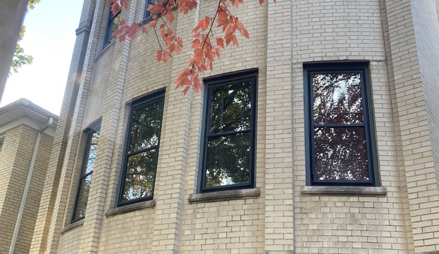 Spacious, family friendly apartment in North Park