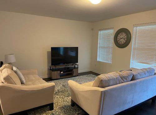 Spacious & Family Friendly 3BR Just 10 Min to Uptown