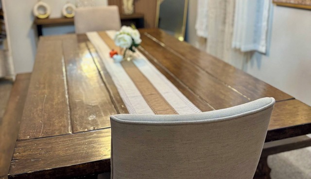 Spacious - family fun- Pet friendly-doggie door-fenced yard.