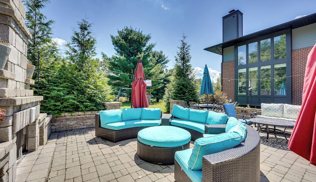 Spacious Family Getaway: 8 Mi to Main St Ann Arbor