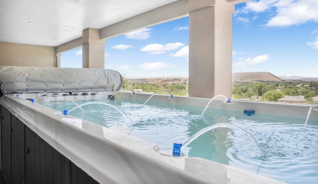 Spacious Family Getaway near Zion