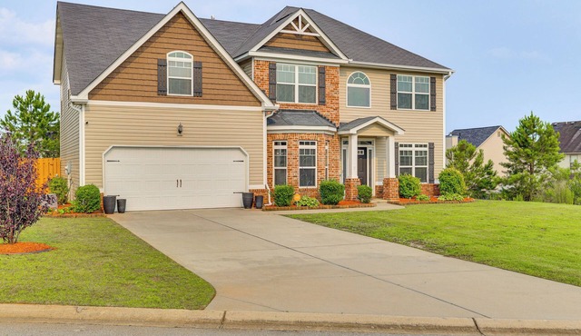 Spacious Family Home w/Patio in Graniteville!