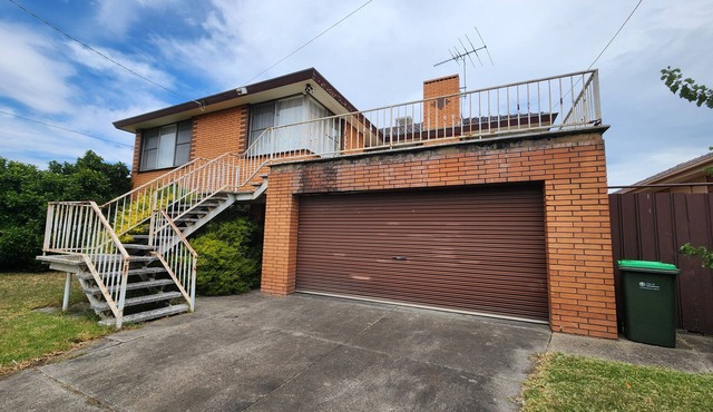 Spacious Family Home in Thomastown