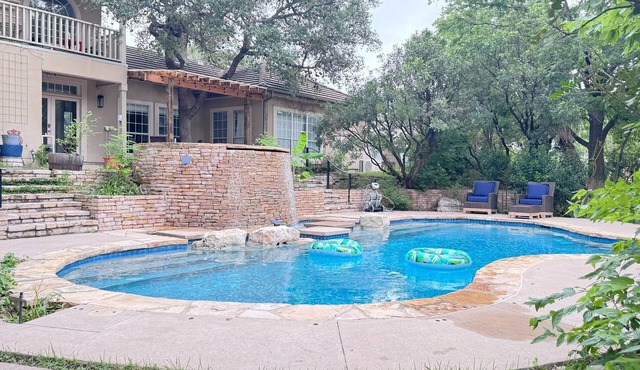 Spacious Family Home-Outdoor Living in North Central San Antonio