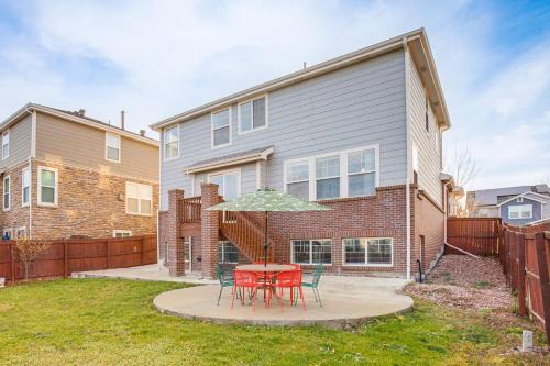 Spacious Family Home at Buckley SFB with Patio!