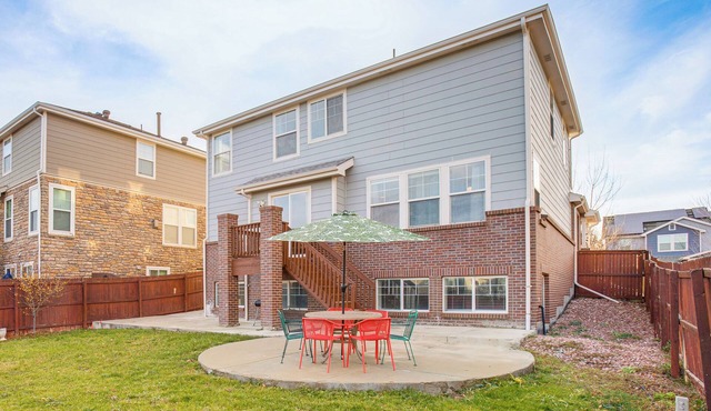 Spacious Family Home at Buckley SFB w/Patio!