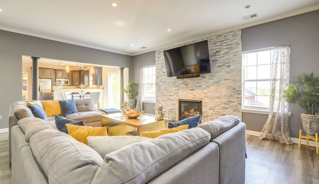 Spacious Family Home Near Atlanta!