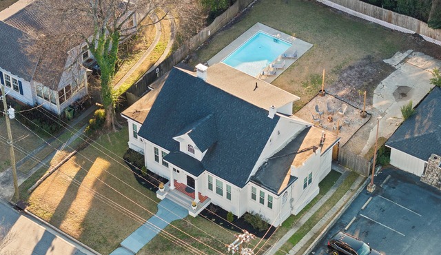 Spacious Family Home w/Pool & Fire Pit Minutes to Ft. Benning