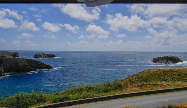 Spacious family house facing the sea on Belle-Île
