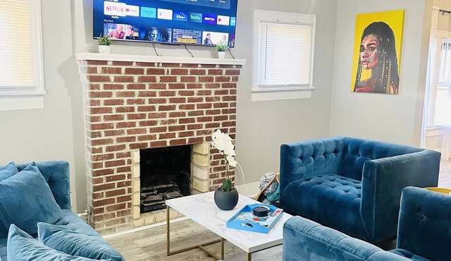 Spacious Family Oasis - Timeless Charm