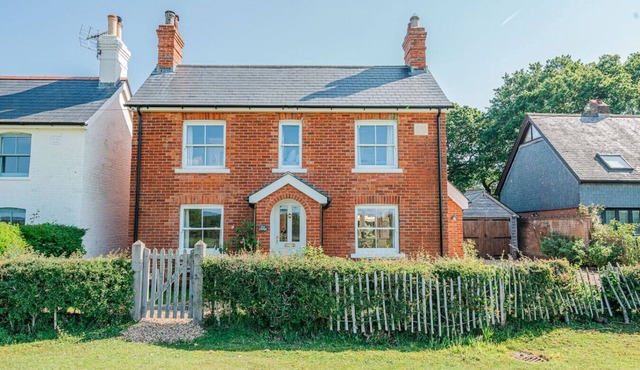 Spacious family retreat with large garden and wild ponies