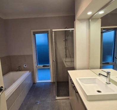 Spacious Famiy Living in the Heart of Marsden Park