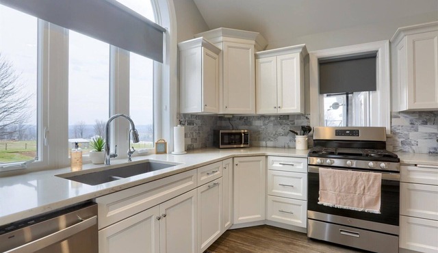 Spacious Farm Home with Panoramic Views in Lancaster County