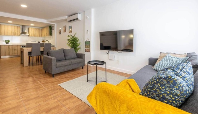 Spacious first floor in Benimámet