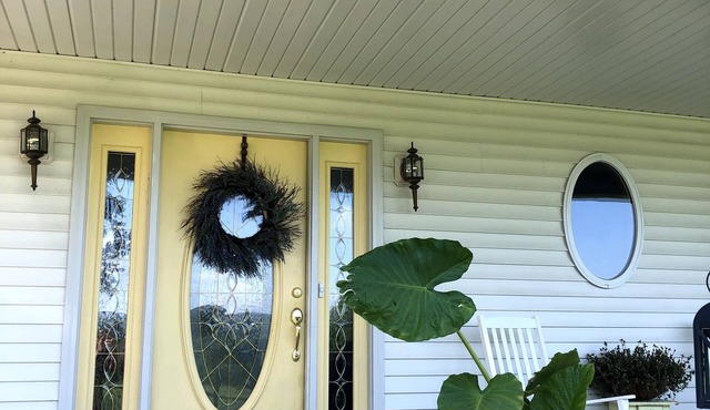 Spacious Five Bedroom Country Home Near Hermann MO