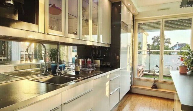 Spacious flat with terrace and Cathedral view