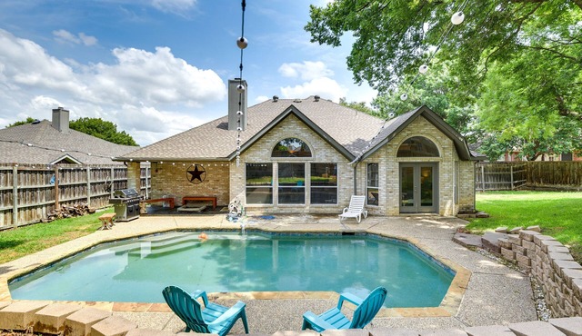 Spacious Flower Mound Home in Central Location!