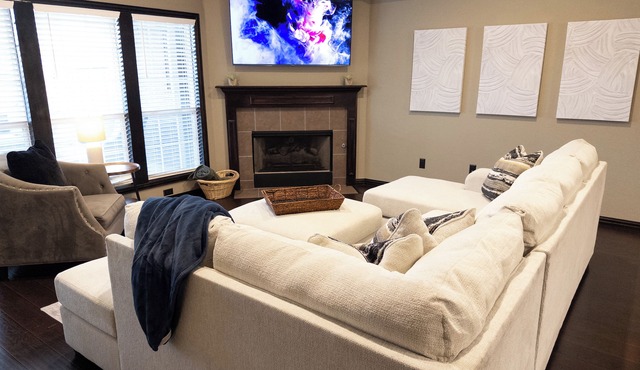 Spacious four-bedroom house in beautiful Broken Arrow. No cleaning fees!