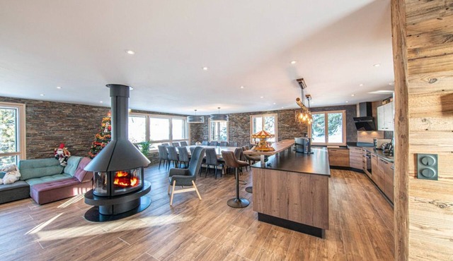 Spacious Chalet for 14 in Scenic Vosges – Spa, Games Room, Pet-Friendly