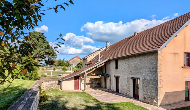 Spacious house near Vesoul with fireplace, ideal for families