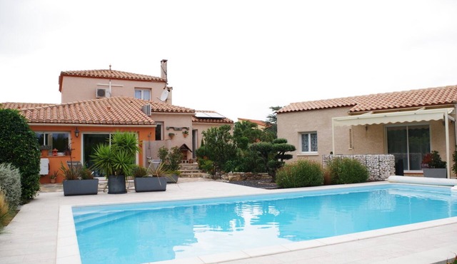 Spacious gîte in the garden of a villa with swimming pool rated 4 stars