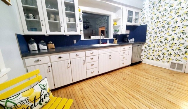 Spacious|Full Kitchen|Firepit|Office