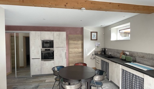 Spacious gîte, ground floor, terrace pmr access, T