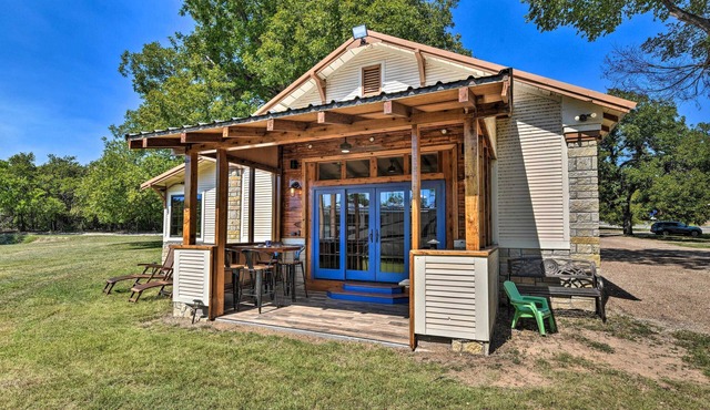 Spacious Glen Rose Home on Paluxy Riverfront