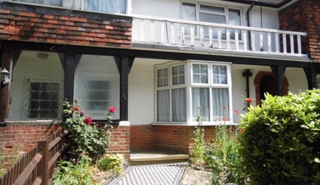 Spacious Ground floor Apartment