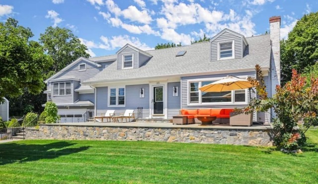 Spacious Gulf Beach Home