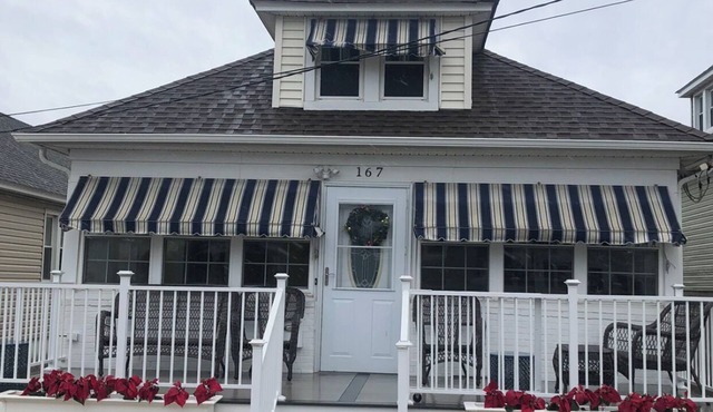 Spacious Home, Newly Updated! LOCATION LOCATION LOCATION!