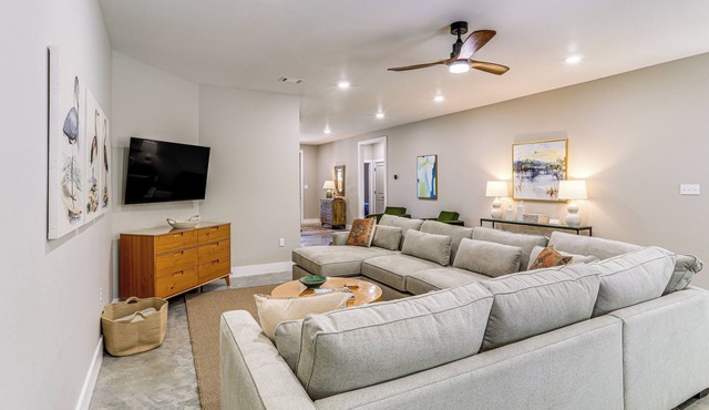 Spacious Heber Springs Home - Easy Marina Access!