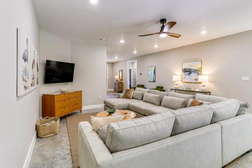 Spacious Heber Springs Home - Easy Marina Access!