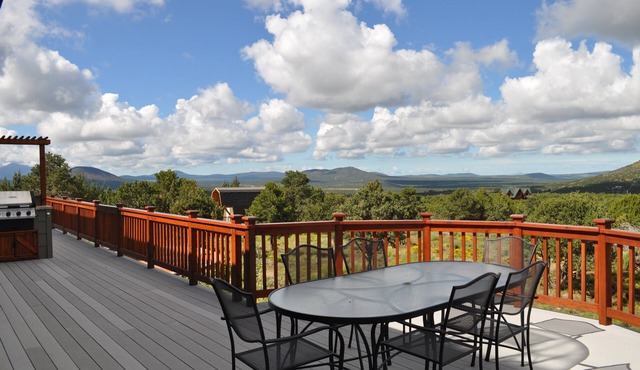 Spacious High Country Custom Home with Stunning Views