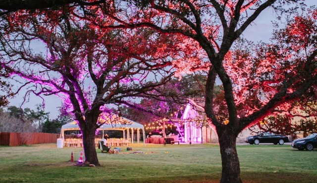Spacious Hill Country Lodge, close to Austin, Buda, Kyle & San Marco