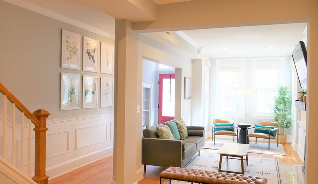 Spacious Historic Home in Vibrant H Street Corridor, Patio + Grill!