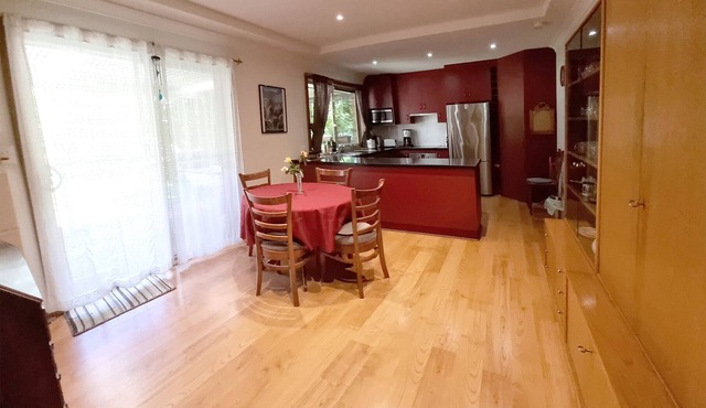 Spacious Holiday Hideaway Flat