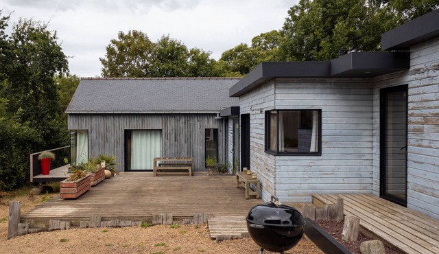 Spacious Holiday Home 'La Cafoutche X X L' with Private Terrace, Shared Garden & Wi-Fi