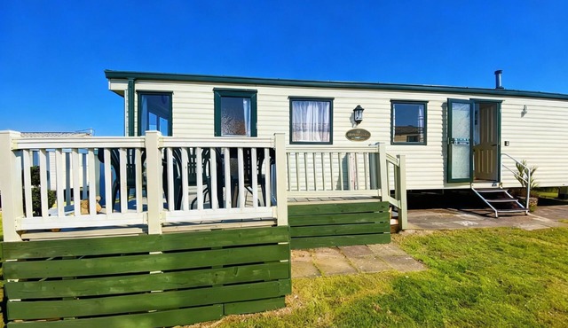Spacious Holiday home on the stunning Scottish shores of Loch Ryan